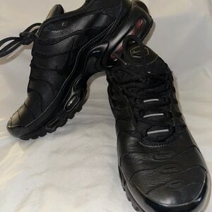 Nike Air Max Men’s Size 9 Complete Black